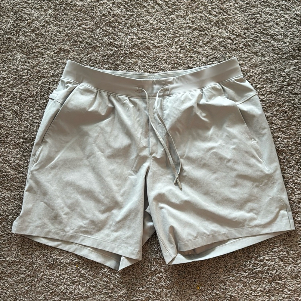 Men’s Lululemon Zeroed In Linerless 7” Shorts